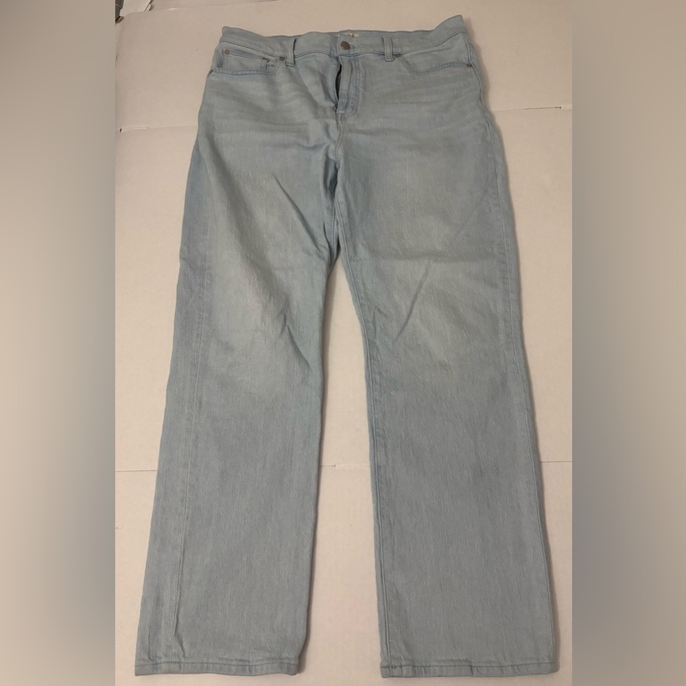 Madewell Women's The '90s Straight Jeans Size 32 inseam 29.5”